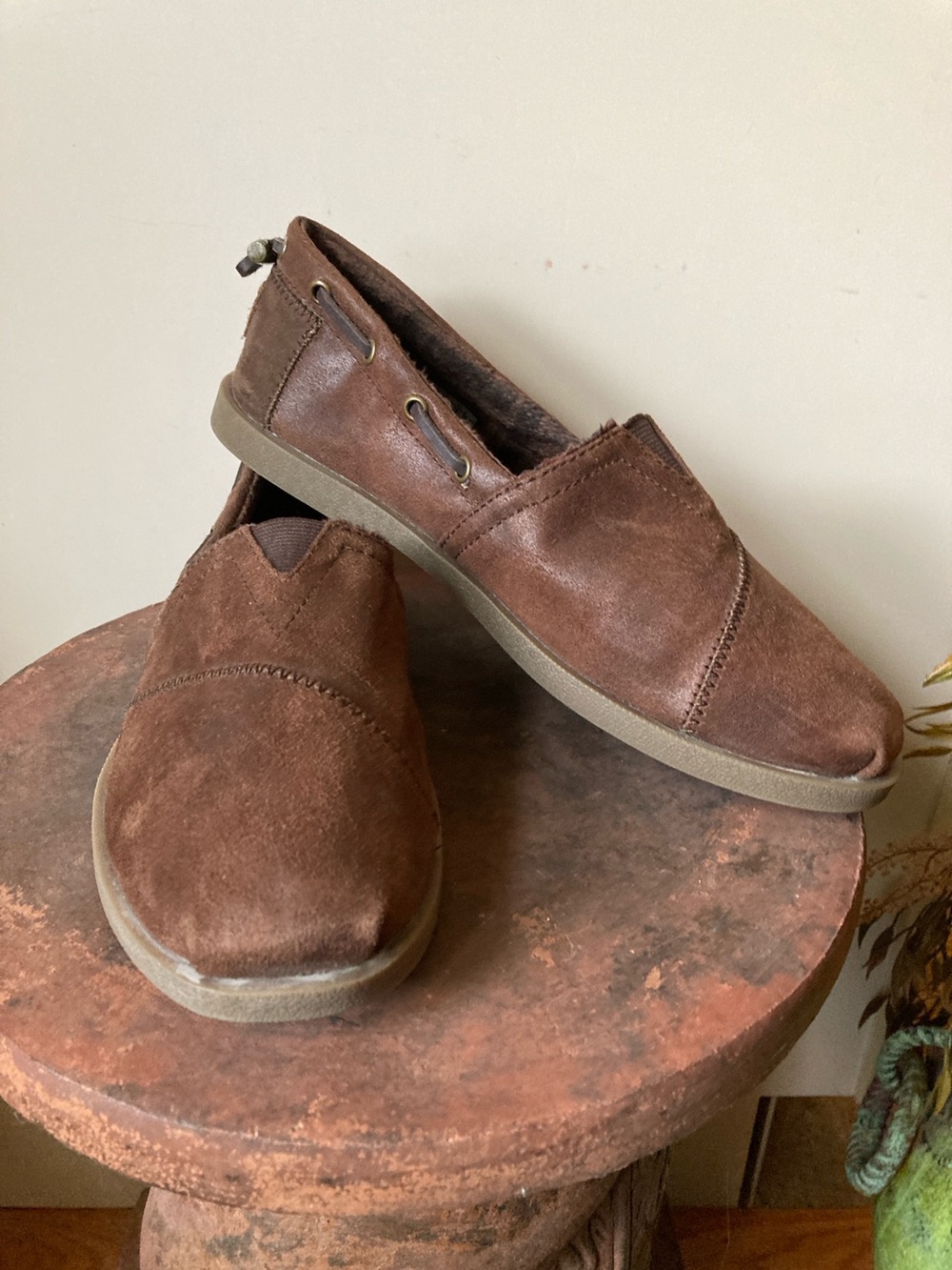 Bobs by Skechers Size 9 Chill Luxe brown casual alpargata flats